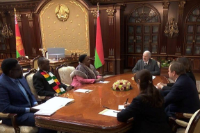 «Так вот какие «неотложные дела» у Лукашенко, из-за которых он не полетел к Трампу»