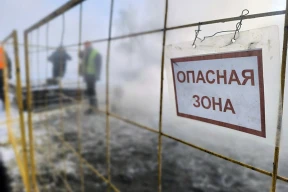 Последствия аварии на тепломагистрали в Минске все еще устраняют